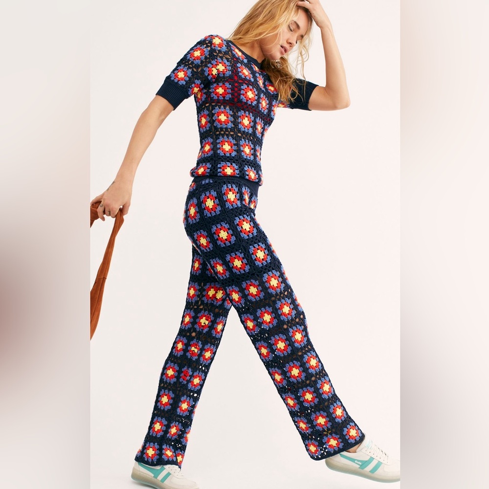 NWT SCOTCH & SODA  FREE PROPLE CROCHET TOP & PANTS 
Top $189
Pant $245